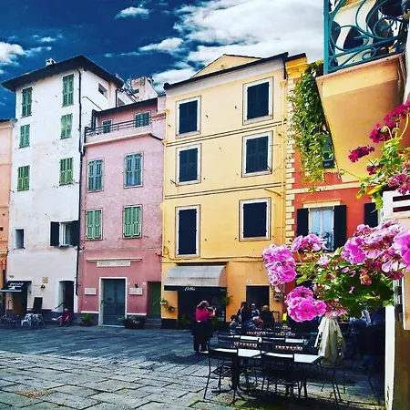 Sui Tetti, Caressa De Mae Bordighera