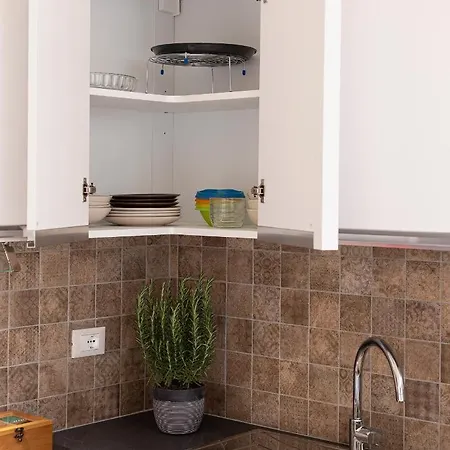 Sui Tetti, Caressa De Mae Apartment Bordighera