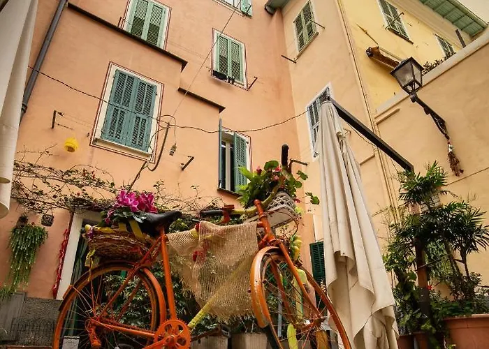 Sui Tetti, Caressa De Mae *